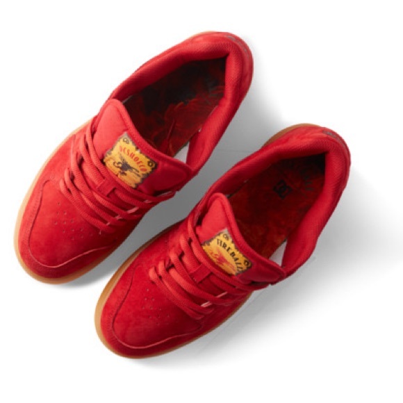 DC shoes Manteca 4 x FIREBALL + Flask Set - Picture 7 of 16